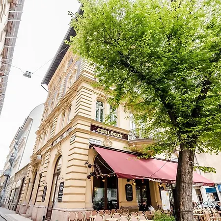 Apartment Cityhold Premier