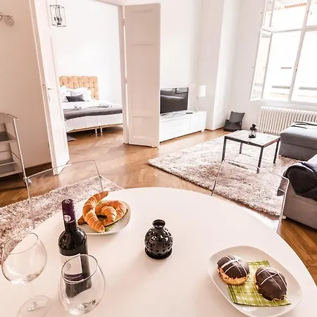 Cityhold Premier Apartment *