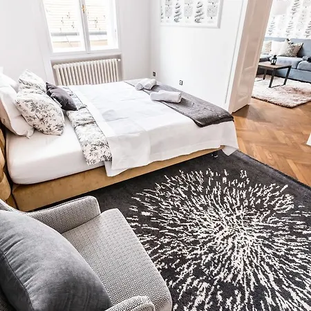 Cityhold Premier * Budapest